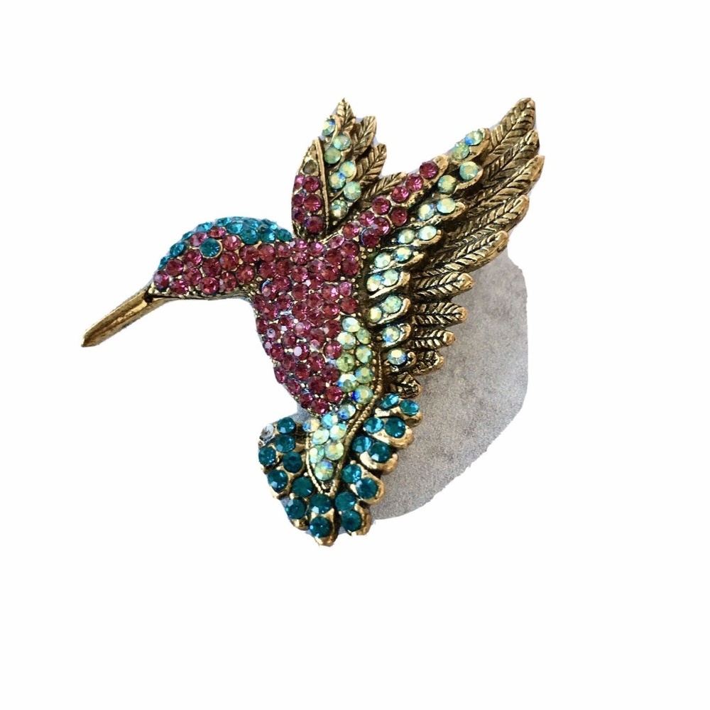 Hummingbird Vintage Crystals And Pendant OPCKR